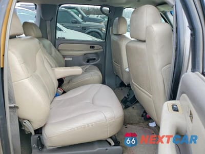 Zdjęcie 11 z 12 samochodu: 2001 GMC YUKON XL K1500 VIN:3GKFK16T41G112040 - miniatura