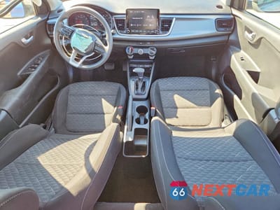 Zdjęcie 8 z 12 samochodu: 2022 KIA RIO LX VIN:3KPA24AD6NE433456 - miniatura