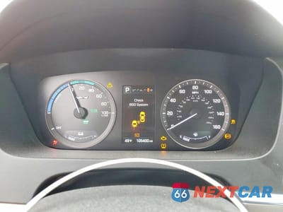 Zdjęcie 9 z 12 samochodu: 2017 HYUNDAI SONATA HYBRID VIN:KMHE34L37HA077265 - miniatura