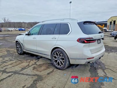 Drugie zdjęcie samochodu z przodu: 2023 BMW X7 XDRIVE40I VIN:5UX23EM04P9P81391 - miniatura