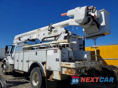 Trzecie zdjęcie samochodu z tyłu: 2015 FREIGHTLINER BUSINESS CLASS M2 BUCKET TRUCK VIN:1FVACXDT4FHGK2806 - miniatura