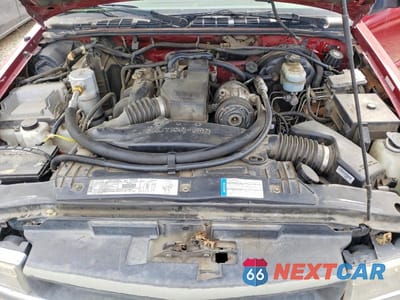 Zdjęcie 11 z 11 samochodu: 2000 CHEVROLET S TRUCK S10 VIN:1GCCS1944Y8184021 - miniatura