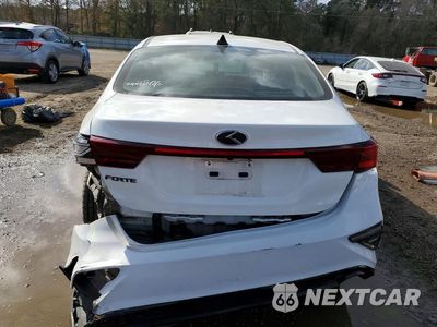 Zdjęcie 6 z 11 samochodu: 2020 KIA FORTE FE VIN:3KPF24AD0LE162980 - miniatura