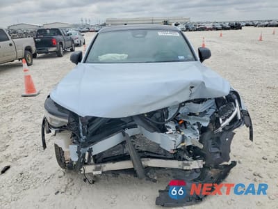 Piąte zdjęcie samochodu w środku: 2024 VOLVO C40 RECHARGE PLUS VIN:YV4ER3GL5R2094419 - miniatura