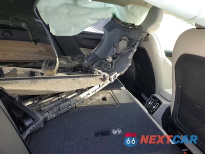 Zdjęcie 11 z 14 samochodu: 2023 VOLVO XC40 PLUS VIN:YV4L12UL4P2097208 - miniatura