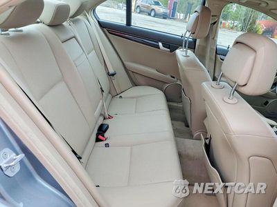 Zdjęcie 10 z 11 samochodu: 2013 MERCEDES-BENZ C 300 4MATIC VIN:WDDGF8AB3DG147962 - miniatura