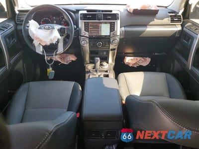 Zdjęcie 8 z 13 samochodu: 2024 TOYOTA 4RUNNER SR5 PREMIUM VIN:JTENU5JR2R6286217 - miniatura