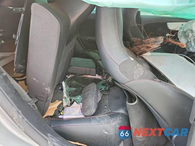 Zdjęcie 10 z 12 samochodu: 2021 MERCEDES-BENZ CLA AMG 35 4MATIC VIN:W1K5J5BB1MN214279 - miniatura