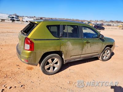 Trzecie zdjęcie samochodu z tyłu: 2012 JEEP COMPASS LATITUDE VIN:1C4NJCEA9CD622664 - miniatura