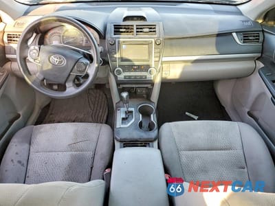 Zdjęcie 8 z 11 samochodu: 2012 TOYOTA CAMRY BASE VIN:4T4BF1FK3CR183480 - miniatura