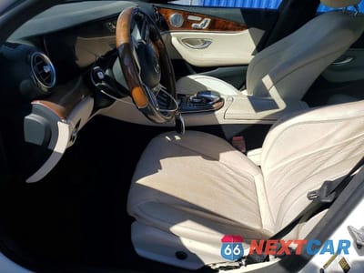 Zdjęcie 7 z 12 samochodu: 2019 MERCEDES-BENZ E 300 VIN:WDDZF4JBXKA508105 - miniatura