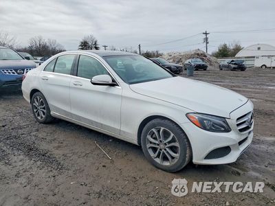Czwarte zdjęcie samochodu z boku: 2015 MERCEDES-BENZ C 300 4MATIC VIN:55SWF4KB9FU029830 - miniatura