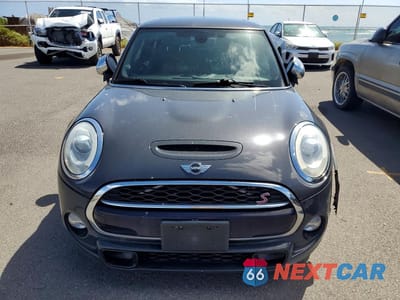 Piąte zdjęcie samochodu w środku: 2015 MINI COOPER S VIN:WMWXP7C57F2A36601 - miniatura
