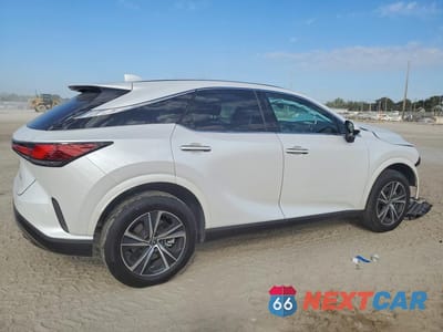 Trzecie zdjęcie samochodu z tyłu: 2025 LEXUS RX 350 BASE VIN:2T2BAMBA5SC058452 - miniatura