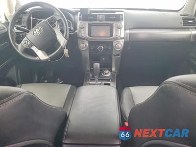 Zdjęcie 8 z 12 samochodu: 2017 TOYOTA 4RUNNER SR5/SR5 PREMIUM VIN:JTEBU5JR6H5428687 - miniatura