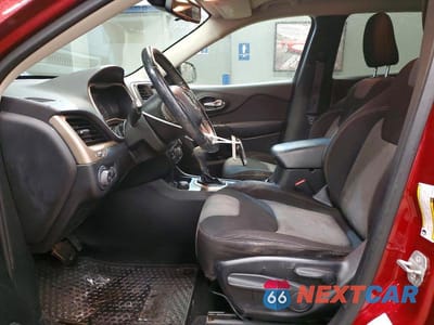 Zdjęcie 7 z 13 samochodu: 2014 JEEP CHEROKEE LATITUDE VIN:1C4PJMCS9EW286158 - miniatura