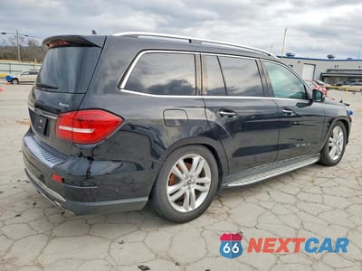Trzecie zdjęcie samochodu z tyłu: 2018 MERCEDES-BENZ GLS 450 4MATIC VIN:4JGDF6EE4JB020387 - miniatura