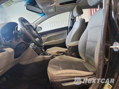 Zdjęcie 7 z 13 samochodu: 2018 HYUNDAI ELANTRA VALUE EDITION VIN:5NPD84LF4JH288224 - miniatura