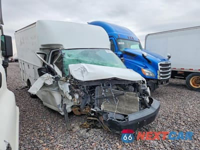 Czwarte zdjęcie samochodu z boku: 2015 CHEVROLET EXPRESS UTILITY / SERVICE TRUCK VIN:1GB0G2CG9F1208336 - miniatura