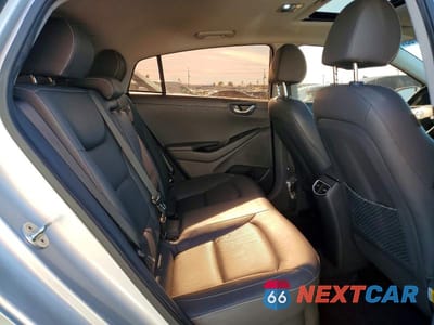 Zdjęcie 10 z 13 samochodu: 2018 HYUNDAI IONIQ LIMITED VIN:KMHC75LD4JU077917 - miniatura