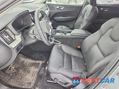 Zdjęcie 7 z 12 samochodu: 2025 VOLVO XC60 PLUS VIN:YV4M12RC9S1176739 - miniatura