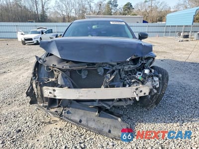 Piąte zdjęcie samochodu w środku: 2015 LEXUS IS 350 VIN:JTHBE1D2XF5016535 - miniatura