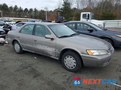 Czwarte zdjęcie samochodu z boku: 1998 TOYOTA CAMRY CE VIN:4T1BG22K3WU270254 - miniatura