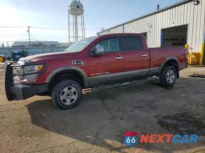 2016 NISSAN TITAN XD 4WD V8 TDSL 5.0L PLATINUM 1N6BA1F40GN510333 - główne zdjęcie licytacji z USA - miniatura