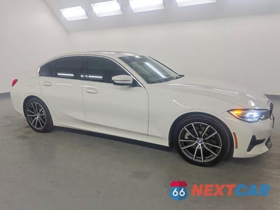 Czwarte zdjęcie samochodu z boku: 2021 BMW 330I VIN:3MW5R1J00M8B87488 - miniatura