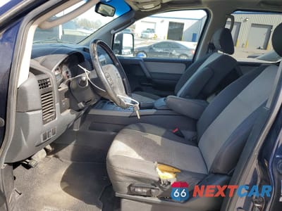 Zdjęcie 7 z 13 samochodu: 2011 NISSAN TITAN SV VIN:1N6AA0EC6BN320107 - miniatura