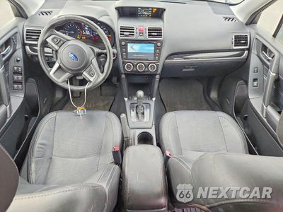 Zdjęcie 8 z 12 samochodu: 2017 SUBARU FORESTER 2.0XT TOURING VIN:JF2SJGWC1HH460394 - miniatura