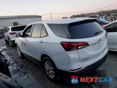 Drugie zdjęcie samochodu z przodu: 2023 CHEVROLET EQUINOX LS VIN:3GNAXSEG8PL128959 - miniatura