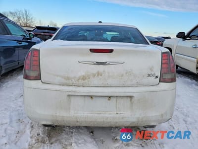 Zdjęcie 6 z 12 samochodu: 2014 CHRYSLER 300 S VIN:2C3CCABG9EH303807 - miniatura