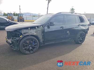 2024 BMW X7 XDRIVE40I 5UX23EM02R9W04714 - główne zdjęcie licytacji z USA - miniatura