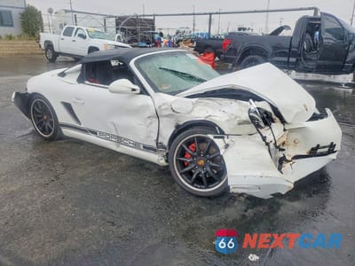 Czwarte zdjęcie samochodu z boku: 2011 PORSCHE BOXSTER S VIN:WP0CB2A8XBS745143 - miniatura