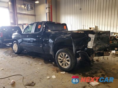 Drugie zdjęcie samochodu z przodu: 2020 CHEVROLET SILVERADO K1500 CUSTOM VIN:1GCRYBEH3LZ236992 - miniatura