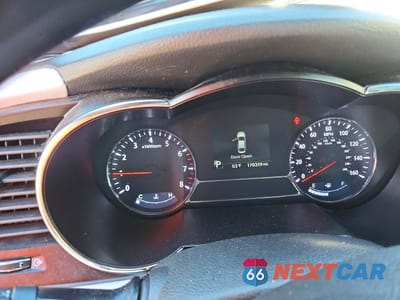 Zdjęcie 9 z 12 samochodu: 2013 KIA OPTIMA SX VIN:5XXGR4A68DG213023 - miniatura