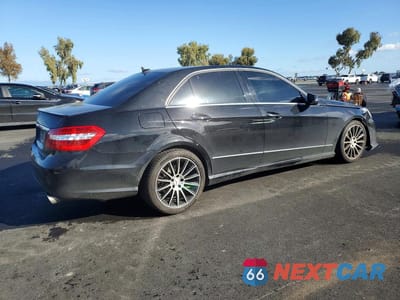 Trzecie zdjęcie samochodu z tyłu: 2010 MERCEDES-BENZ E 350 VIN:WDDHF5GB6AA073168 - miniatura