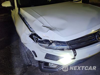 Zdjęcie 12 z 14 samochodu: 2019 VOLKSWAGEN TIGUAN SE VIN:3VV3B7AX3KM056088 - miniatura
