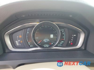 Zdjęcie 9 z 12 samochodu: 2015 VOLVO S60 PLATINUM VIN:YV140MFM2F1344879 - miniatura
