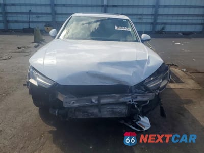 Piąte zdjęcie samochodu w środku: 2017 AUDI A4 ULTRA PREMIUM VIN:WAUGMAF40HA142127 - miniatura