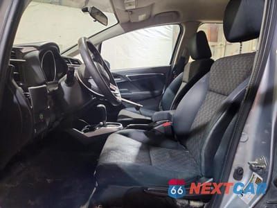 Zdjęcie 7 z 11 samochodu: 2017 HONDA FIT LX VIN:JHMGK5H59HS002561 - miniatura