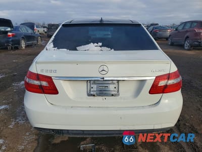 Zdjęcie 6 z 13 samochodu: 2010 MERCEDES-BENZ E 550 4MATIC VIN:WDDHF9AB3AA236651 - miniatura