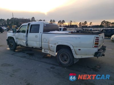 Drugie zdjęcie samochodu z przodu: 2004 CHEVROLET SILVERADO K3500 VIN:1GCJK33264F180620 - miniatura