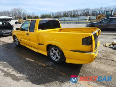 Drugie zdjęcie samochodu z przodu: 2002 CHEVROLET S TRUCK S10 VIN:1GCCS19W528199524 - miniatura