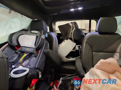 Zdjęcie 10 z 14 samochodu: 2023 CHEVROLET TRAVERSE RS VIN:1GNEVJKW1PJ306392 - miniatura