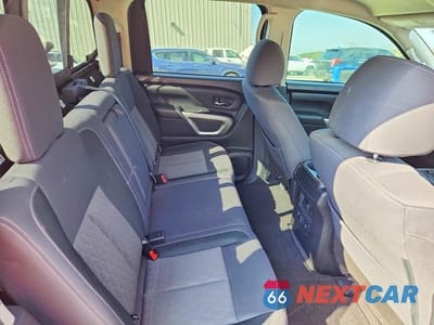 Zdjęcie 10 z 11 samochodu: 2022 NISSAN TITAN SV VIN:1N6AA1EF1NN100152 - miniatura