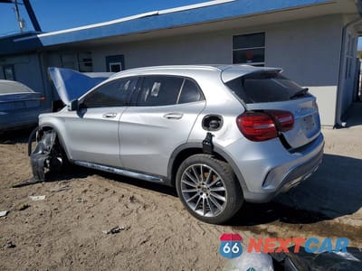 Drugie zdjęcie samochodu z przodu: 2020 MERCEDES-BENZ GLA 250 VIN:WDCTG4EB3LU021815 - miniatura