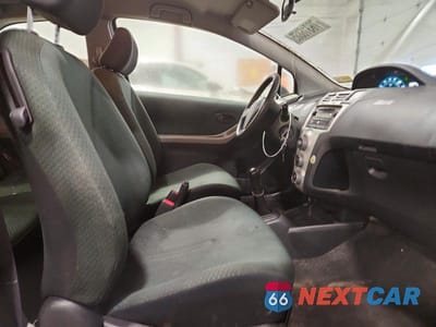 Zdjęcie 10 z 12 samochodu: 2007 TOYOTA YARIS VIN:JTDJT923185211309 - miniatura
