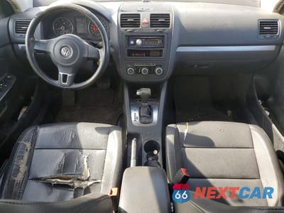 Zdjęcie 8 z 13 samochodu: 2010 VOLKSWAGEN JETTA SE VIN:3VWRZ7AJ5AM125701 - miniatura